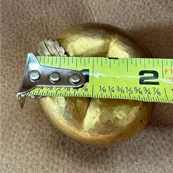 Gilt Bronze Apple Paper Weight Vintage Bronze/Gold “To The Apple Of My Eye” - Picture 7 of 7